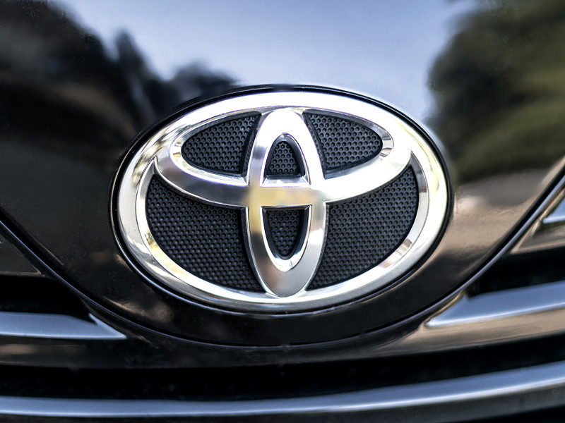 Toyota опередила Volkswagen в рейтинге крупнейших автопроизводителей